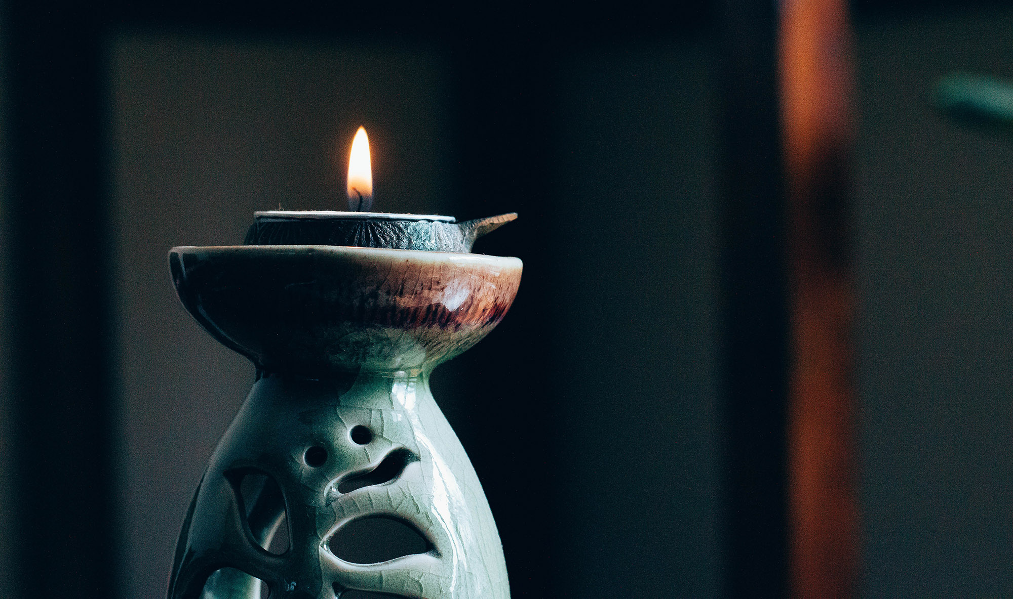 Close up image of the mindfulness candle at our luxury spa resort near St. Helena.